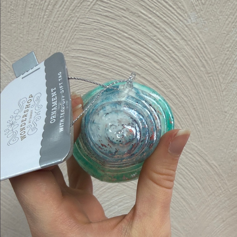 Elegant Sea Shell Glass Ornament - Picture 10 of 11